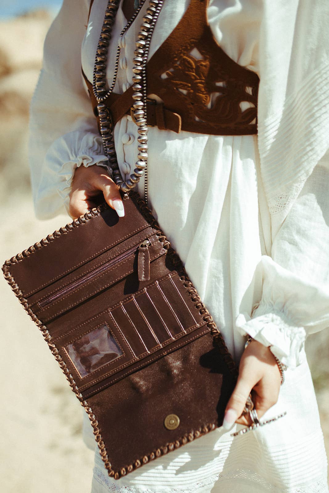 The Louvelle Cowhide Purse a Haute Southern Hyde