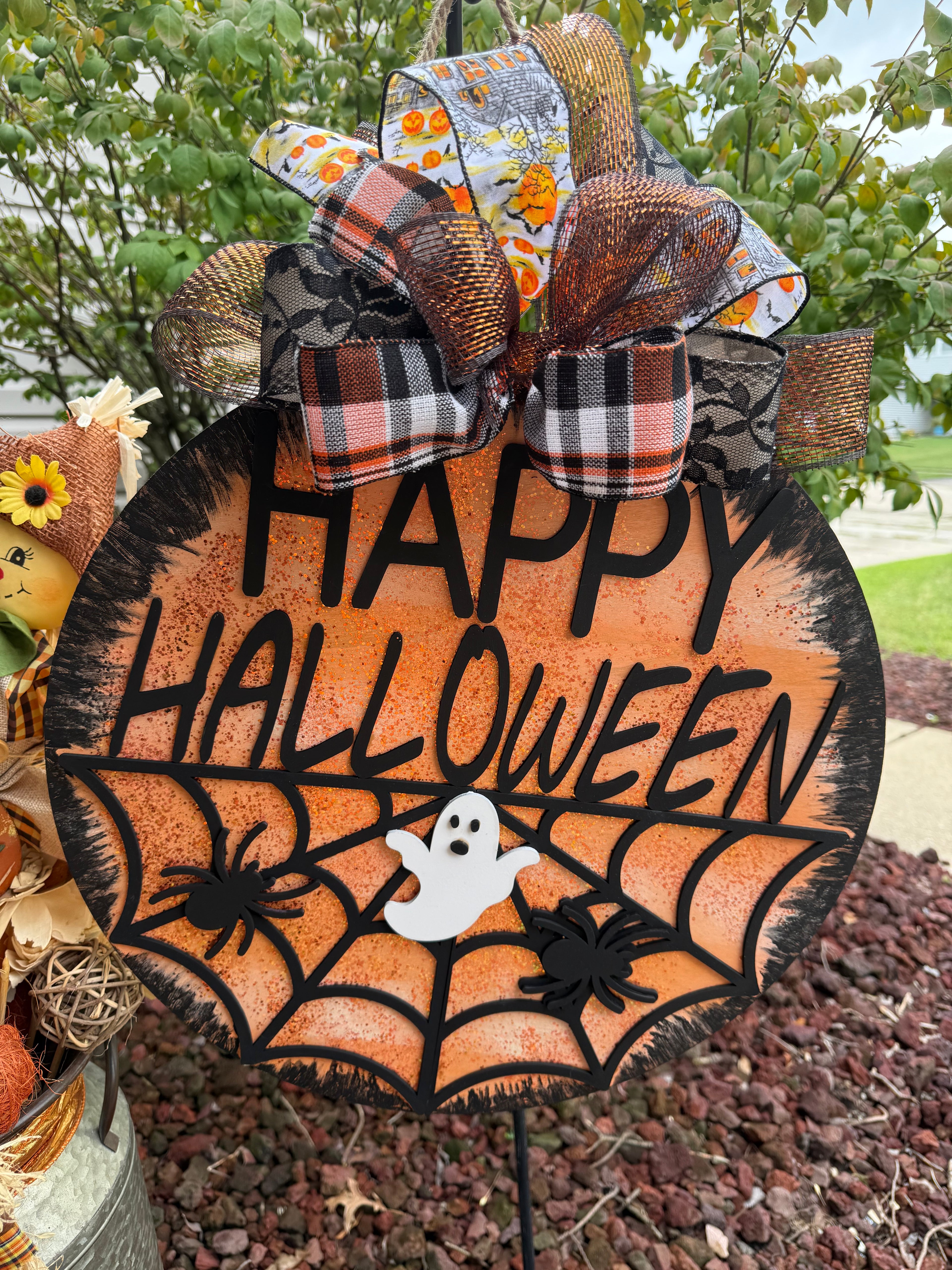 Large Happy Halloween Round Door Sign