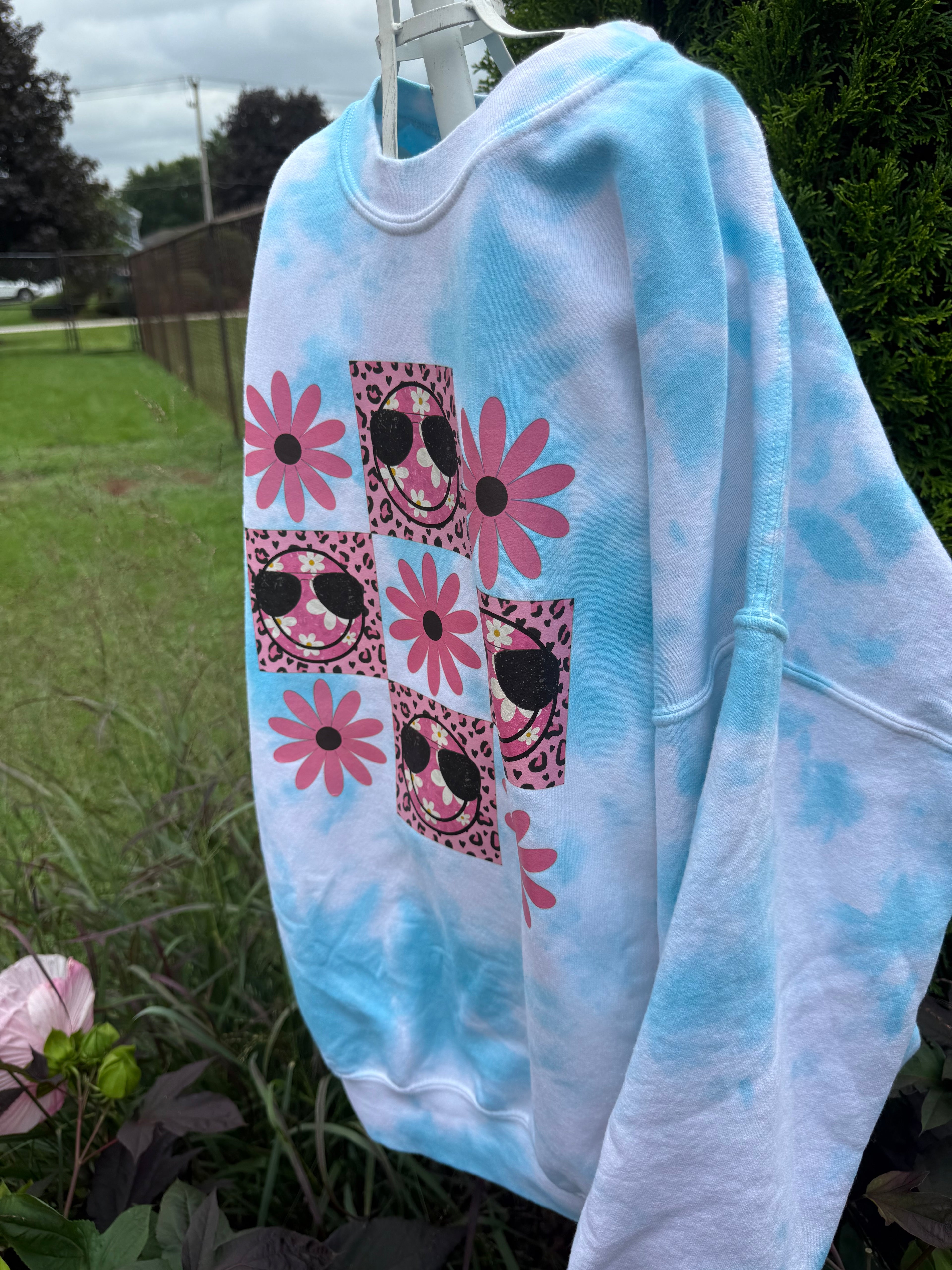 pink daisy bleached Sweatshirt