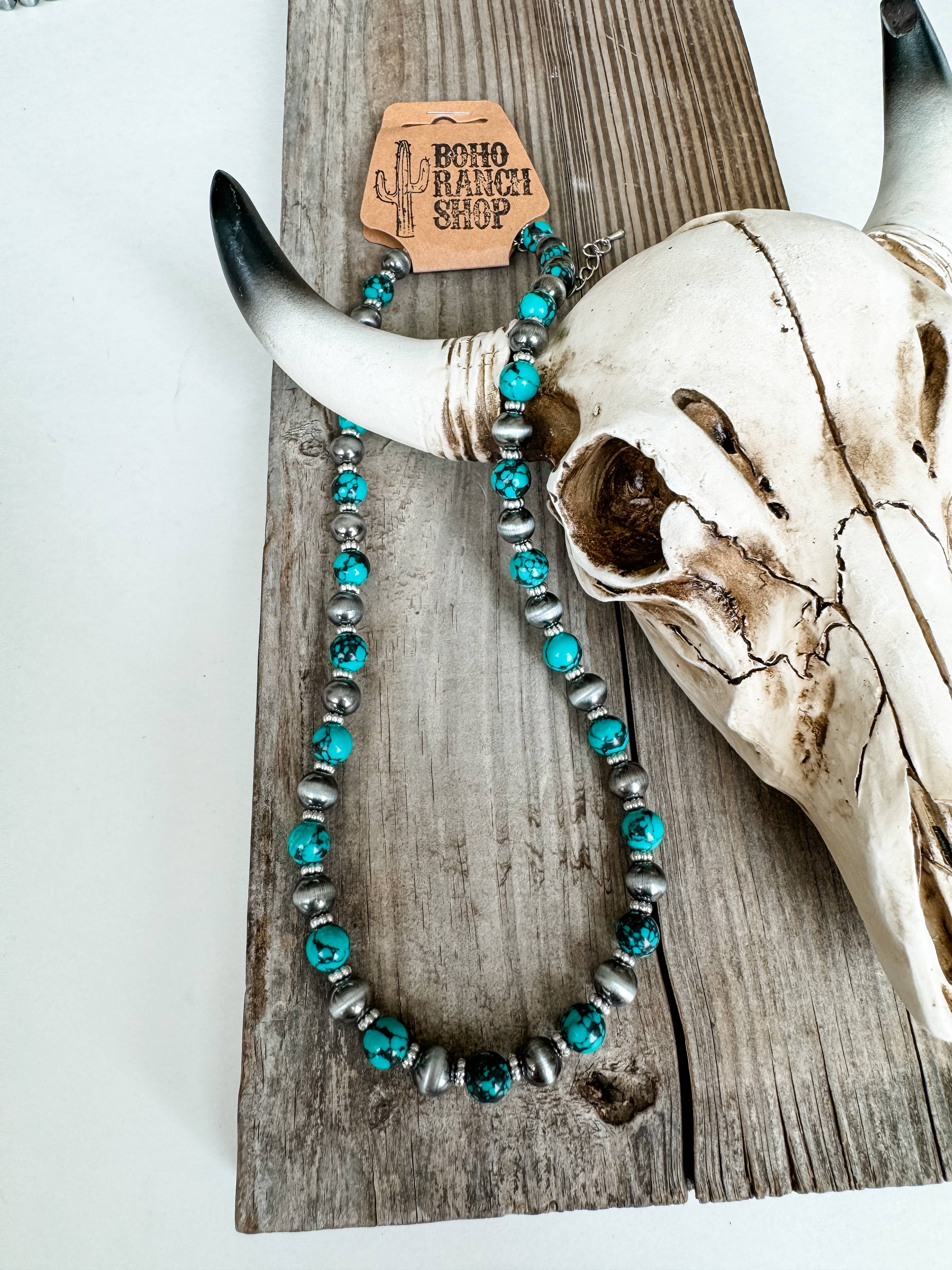 Western Navajo Style Pearl and Bead 18” Necklace